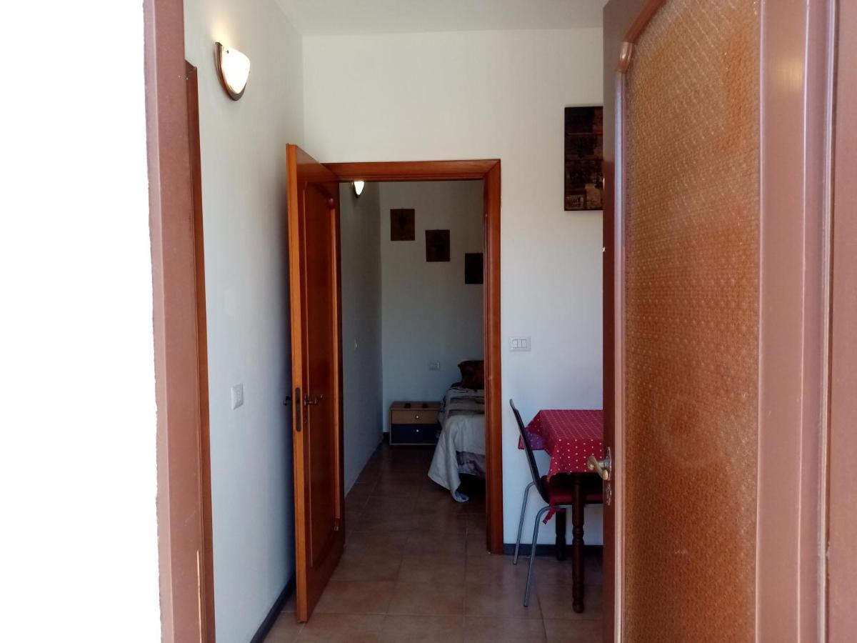 Guest House Parabita Exterior foto